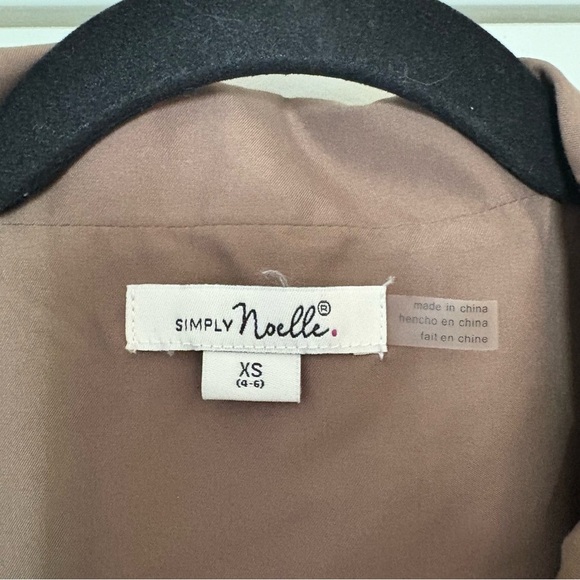 Simply Noelle Brown Button-Down Wrap Sleeveless Midi Dress - Picture 5 of 6